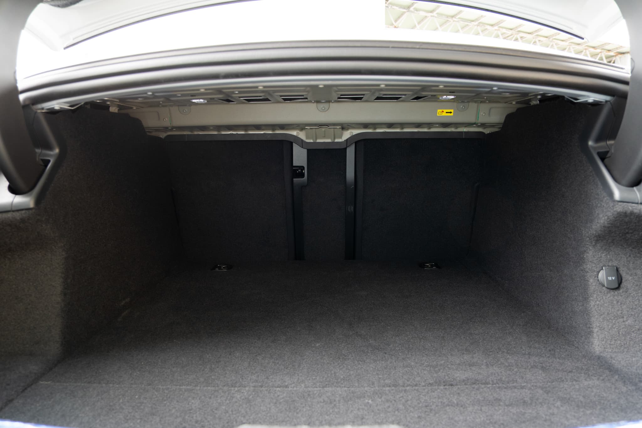 PORSCHE Taycan 4S エレクトロ - 6