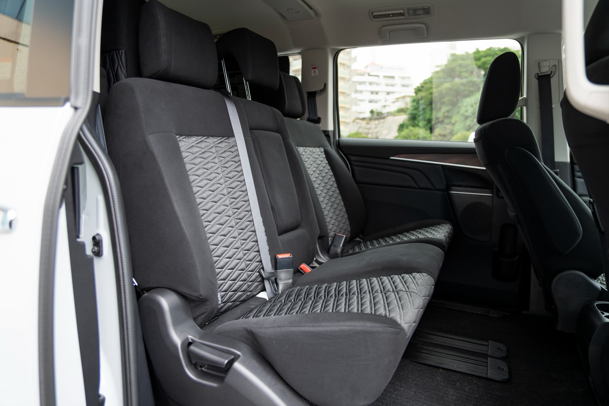 MITSUBISHI デリカD5 Pクレード カスタム仕様・4WD - 5