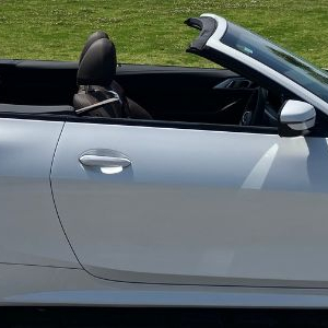 沖縄レンタカーでBMWのオープンカーを楽しむために | 贅沢ドライブガイド