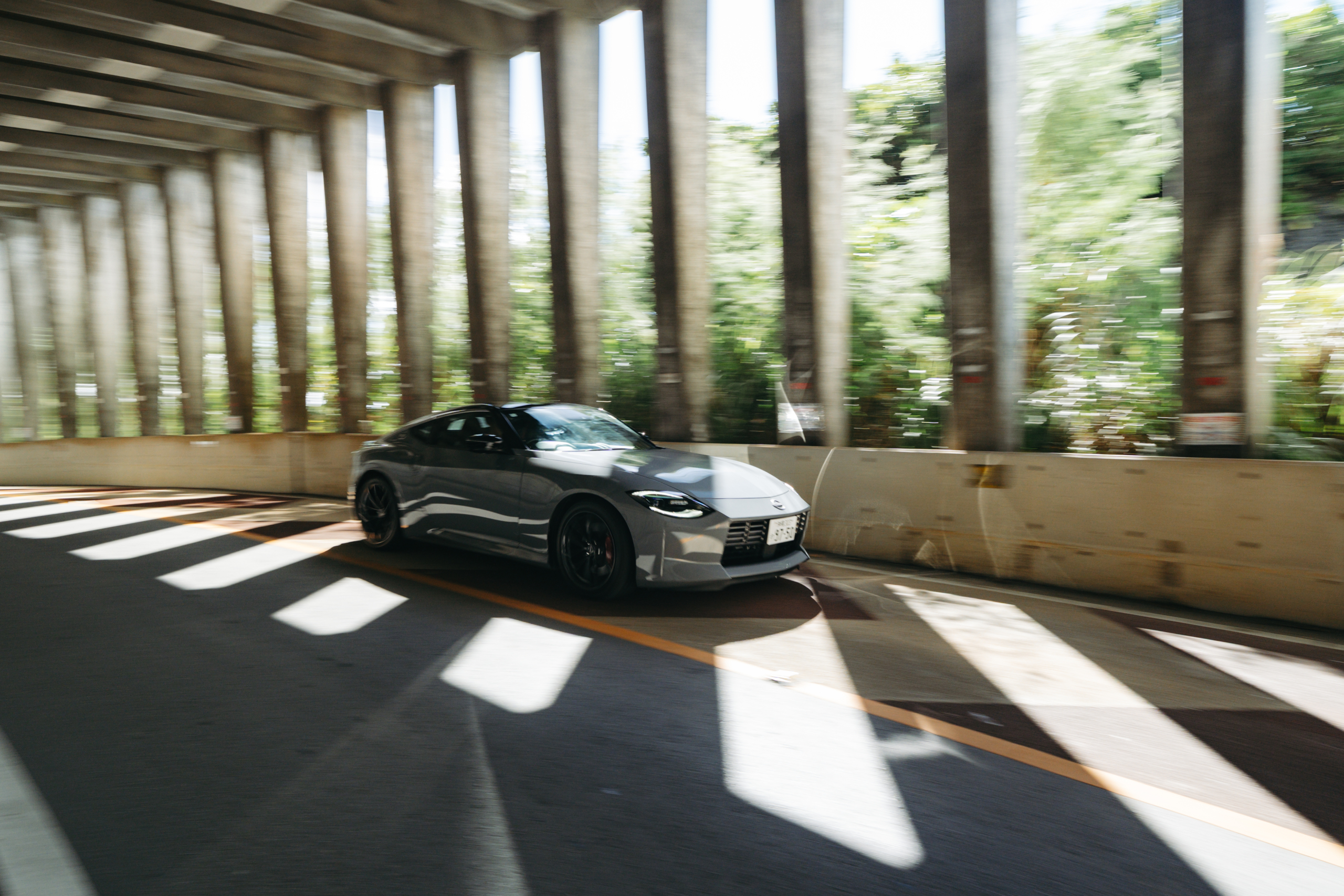 沖縄でフェアレディZをレンタルする特別なドライブ体験