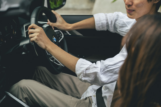 輸入車を運転する際の注意点